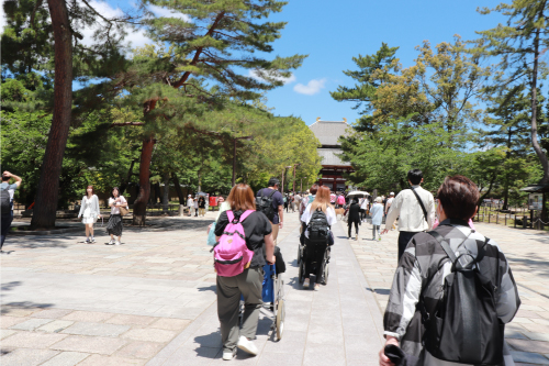 奈良県　東大寺　リハベル　日帰り旅行　日帰りツアー　日本の歴史　奈良空海　大人の遠足　車いすツアー　車いす介助　介護タクシー