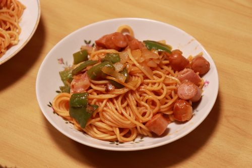 京都府　京都　宇治市　宇治　人事　取材　密着　訪問看護　訪問看護ステーション　ステーション　看護師　リハビリ　リハビリテーション　究極のやさしさ探し　生活に寄り添う看護　訪問看護事業　生活支援　在宅看護　療法士　理学療法士　作業療法士　言語聴覚士　たま木亭　パン屋　パン