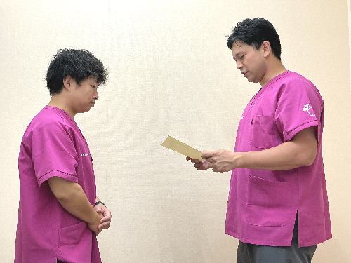 ボウリング ボウリング大会 ご利用者の願い 願いごと 訪問看護 訪問リハビリ 新しい挑戦 挑戦 生きる喜び 実現 表彰制度 表彰 看護師 理学療法士 作業療法士 言語聴覚士