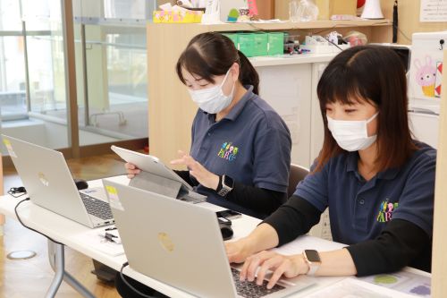 PARCウィル大東　PARC　PARCウィル　児童発達支援　児発　放課後等デイサービス　放デイ　看護師　正看護師　准看護師　求人　求人募集　募集中　転職　新卒　ワークライフバランス　残業なし　定時退勤　他職種連携　経験不問