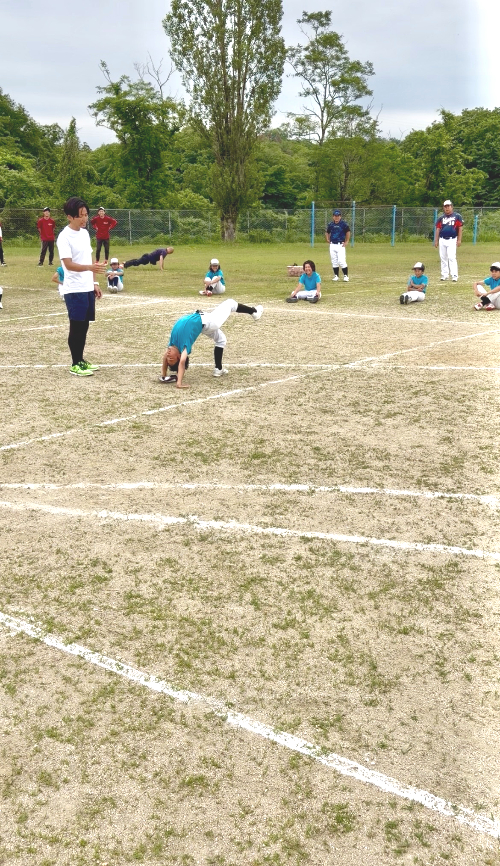 フィットネス事業 トレーニング 出張トレーニング ソフトボールチーム 理学療法士 作業療法士 トレーニング指導 パフォーマンス向上 ケガ予防 一人ひとりの身体の特徴