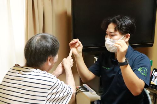 メディケア・リハビリ　メディケアリハビリ　訪問看護　訪看　訪問リハビリ　リハビリ　大阪府　大東市　大阪　大東　理学療法士　作業療法士　言語聴覚士　PT　OT　ST　訪問　取材　密着　同行　採用　求人　転職　転職活動　就活　リハビリ職　医療　福祉