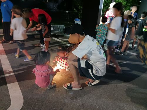 マツダメディカル 祭り お祭り 花火 ビンゴ 景品 マジックナイン ブース 地域 夏祭り 夏休み 体験 花火大会 ビンゴ大会 イベント つながり メディケア・リハビリ メディケアリハビリ 訪問看護ステーション 訪看 宇治 JoyPursuit