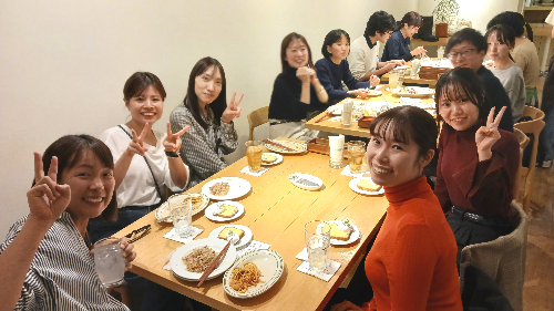 勉強会　こども療育事業　保育士　児童指導員　理学療法士　作業療法士　言語聴覚士　こどもの関わり方　居場所　子どもにとっての居場所